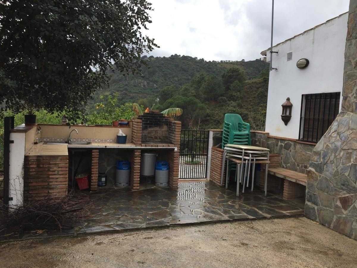 House in Tolox, Andalusia 10721763