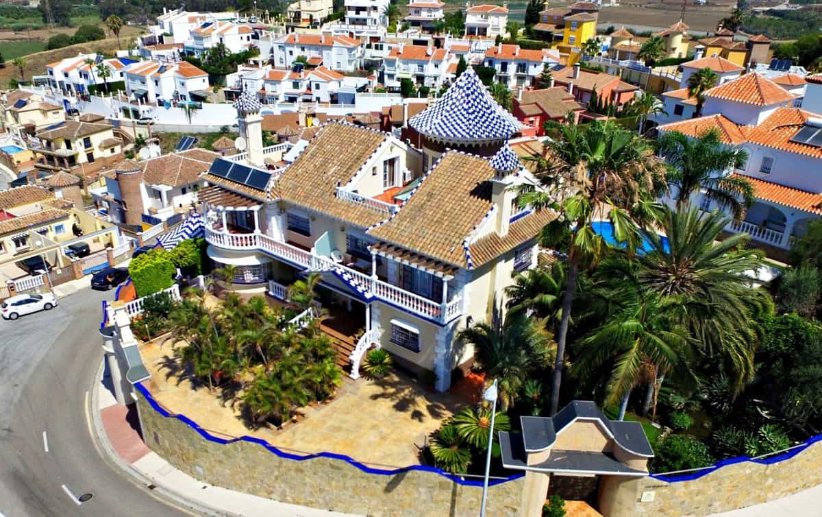 жилой дом в Torre del Mar, Andalusia 10722050