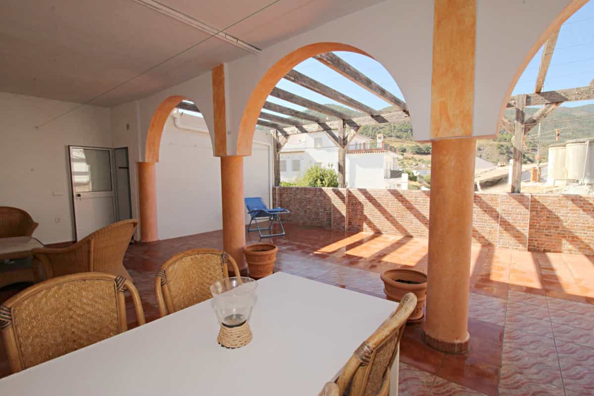 House in Tolox, Andalucía 10722404