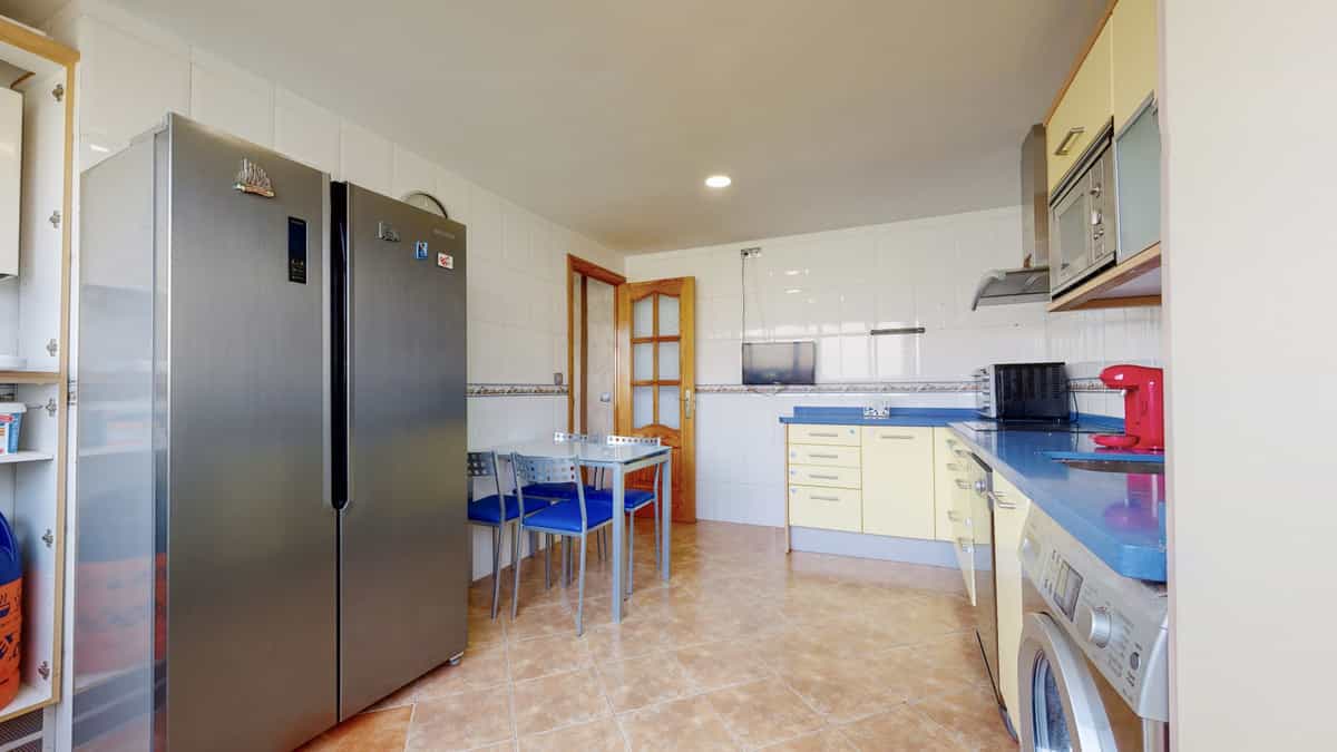 Condominium in Málaga, Andalucía 10722539