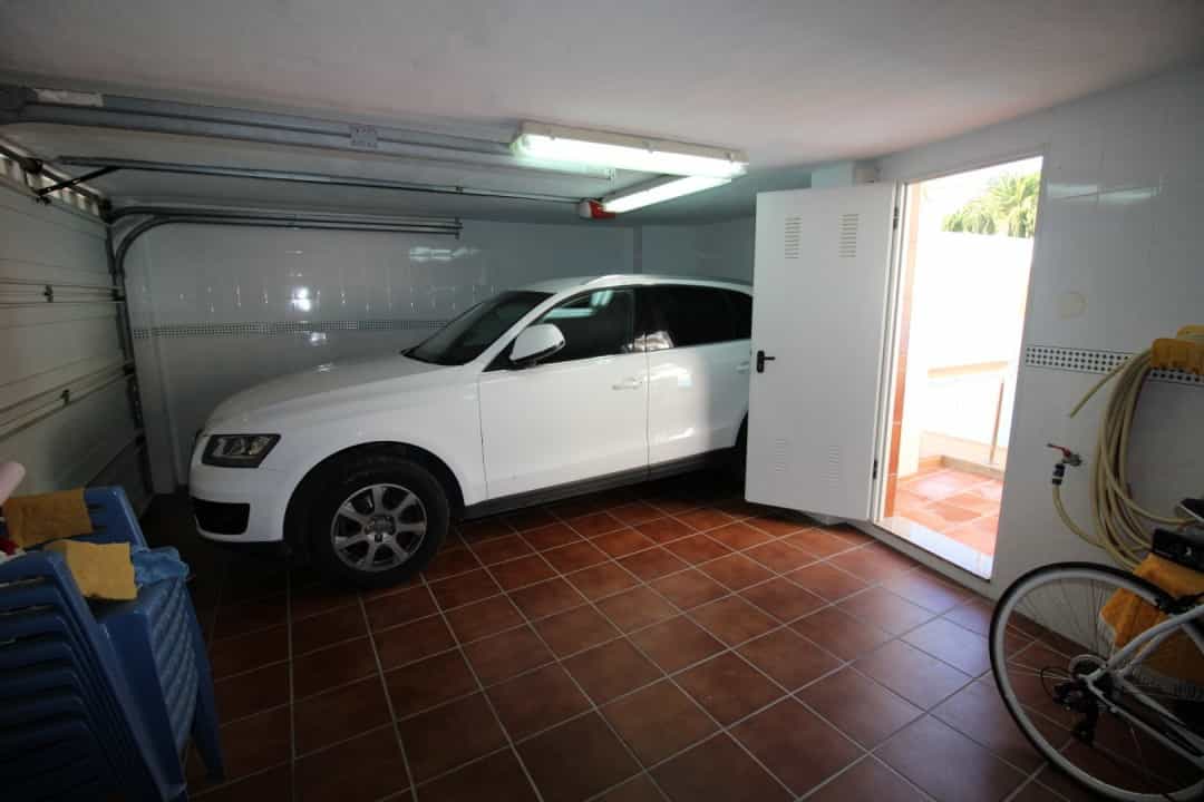 casa en La Caleta, Andalucía 10722588