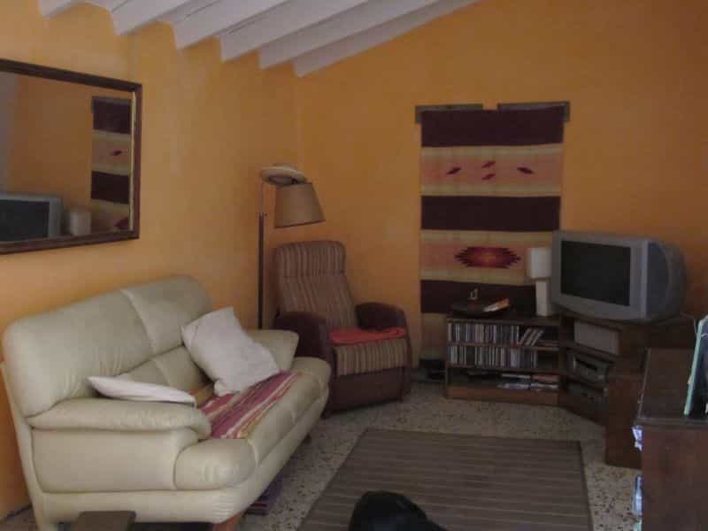Huis in Vélez-Málaga, Andalucía 10722749