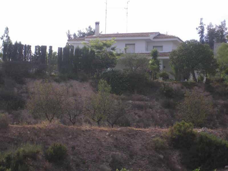 σπίτι σε Crevillent, Valencian Community 10722832