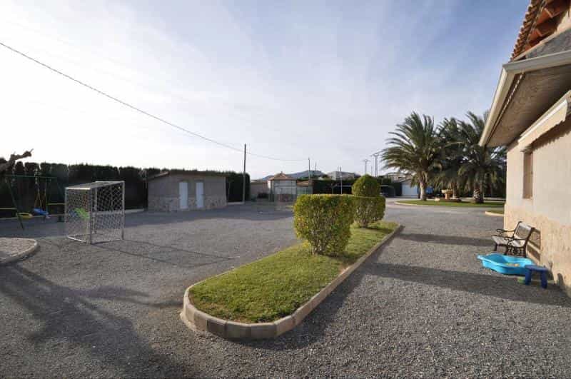 House in Novelda, Comunidad Valenciana 10722866