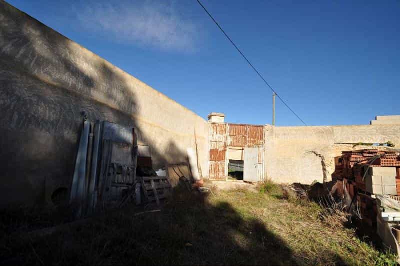 भूमि में El Xinorlet, Comunidad Valenciana 10722871