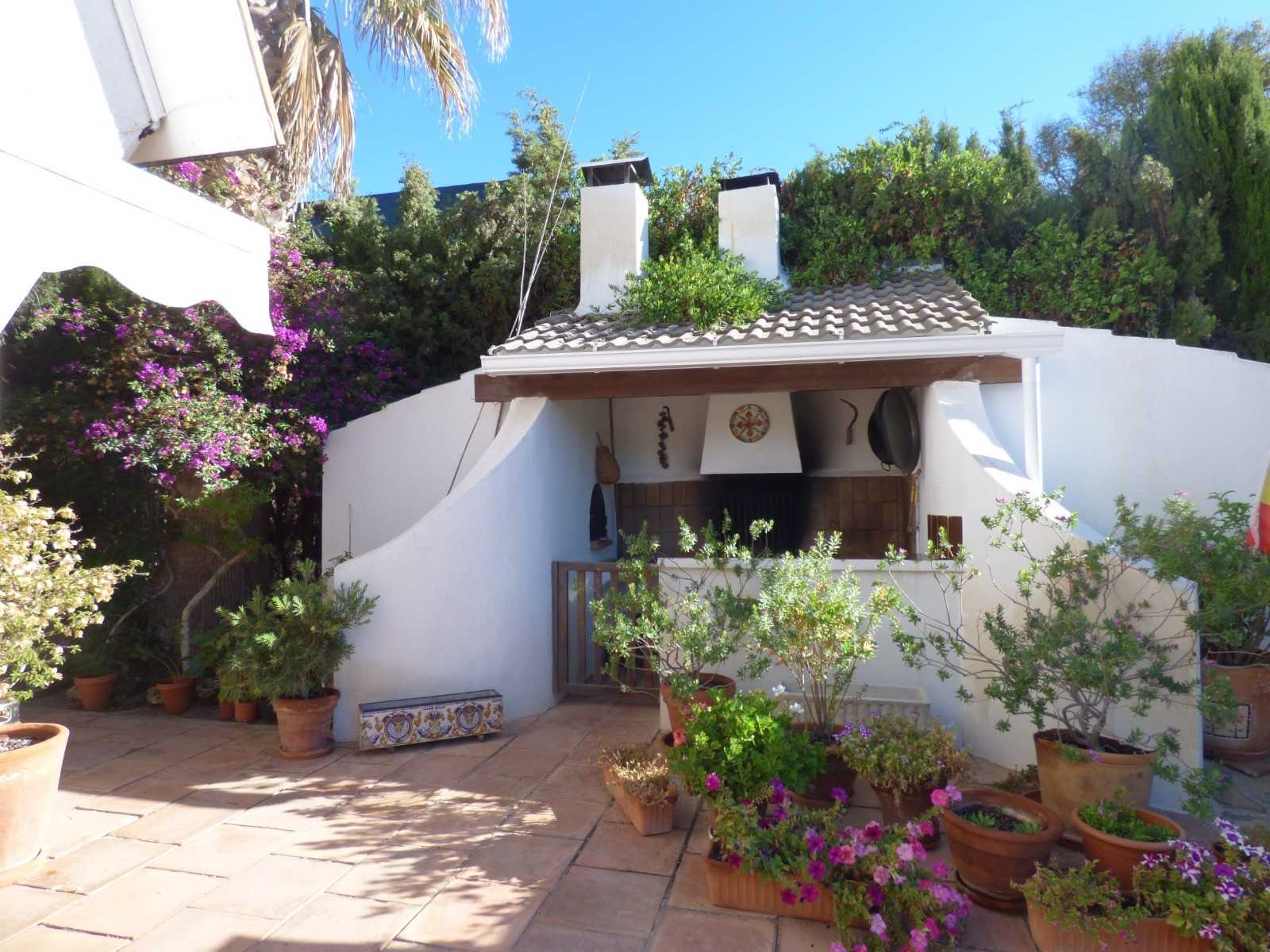 House in Elda, Comunidad Valenciana 10722910