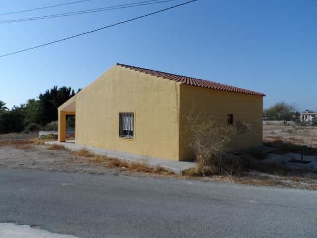 House in Crevillente, Valencia 10723016