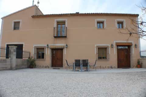 Rumah di Abanila, Murcia 10723243
