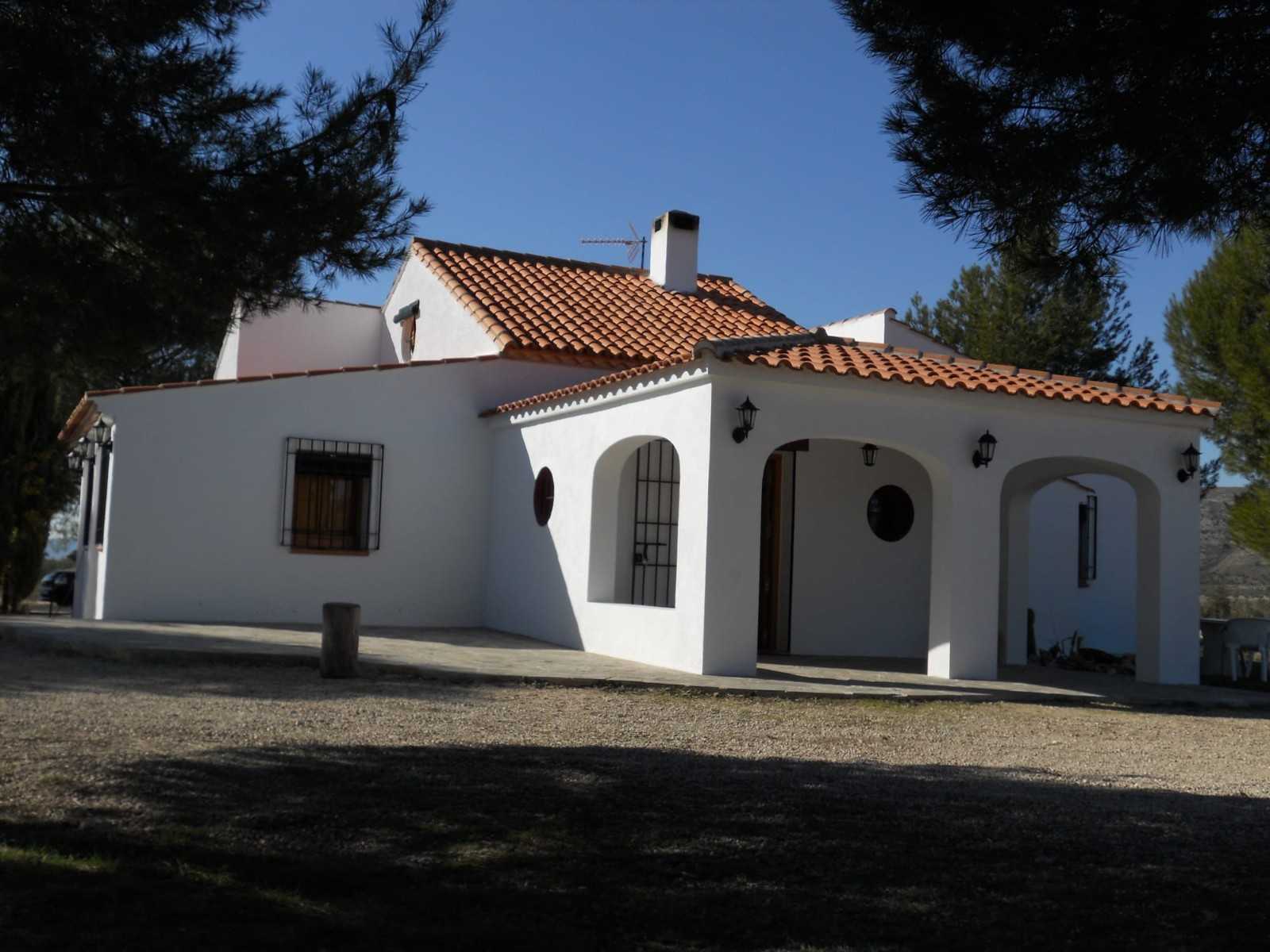 House in Biar, Comunidad Valenciana 10723607