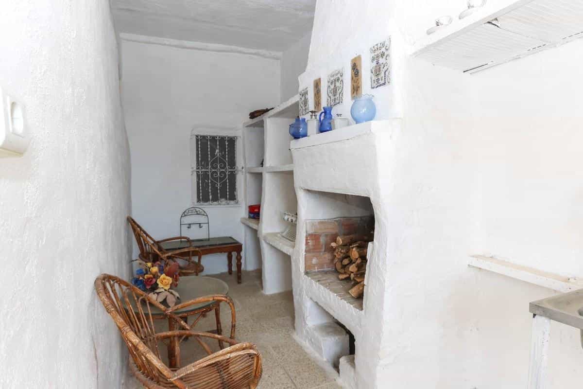 House in Casarabonela, Andalusia 10723673