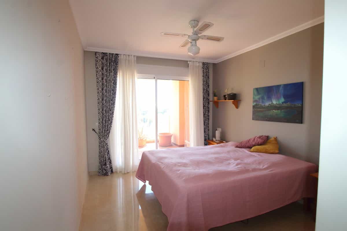 rumah dalam Marbella, Andalucía 10723845