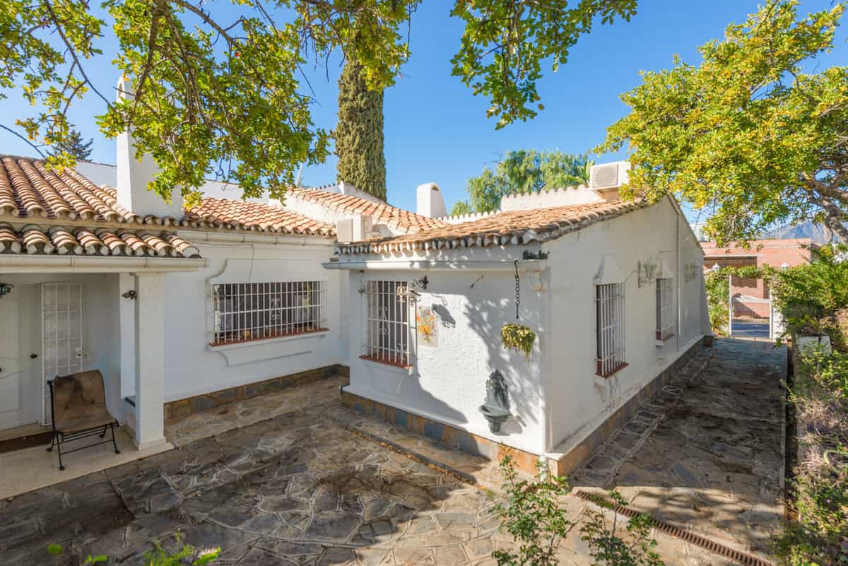 House in Ojen, Andalusia 10724709