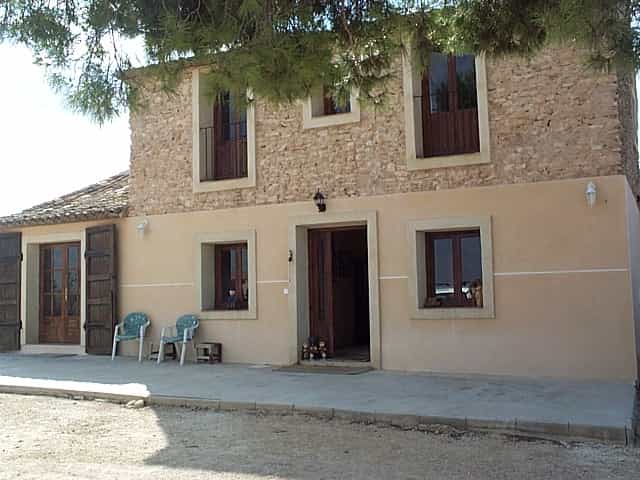 House in Yecla, Región de Murcia 10724796