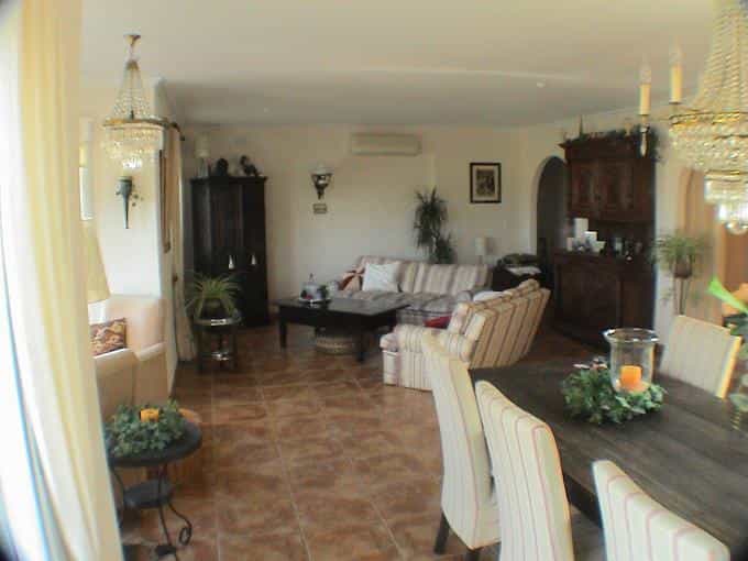 House in , Comunidad Valenciana 10724848
