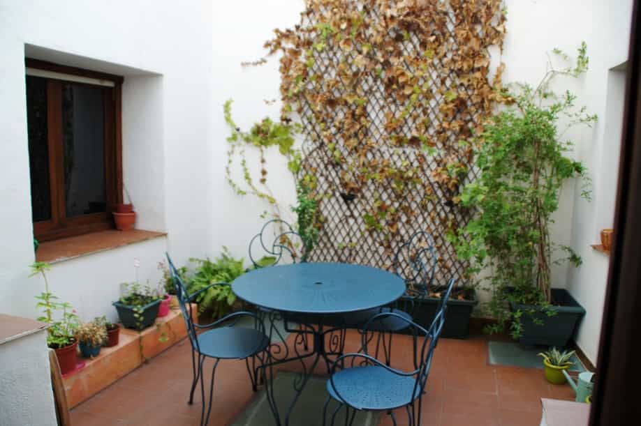 жилой дом в Biar, Comunidad Valenciana 10724944