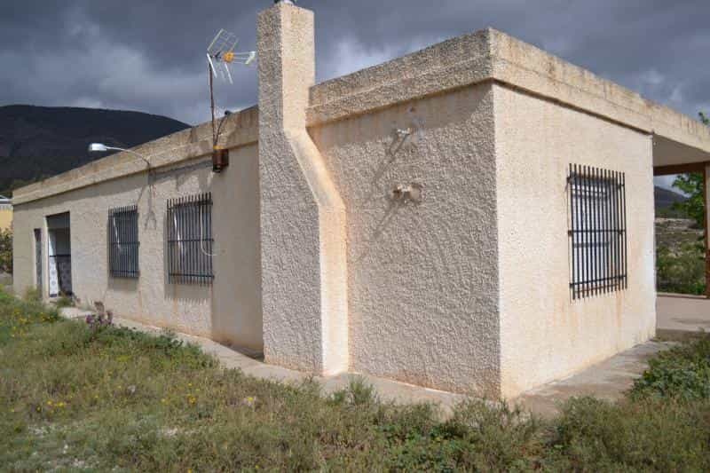 Будинок в La Canalosa, Comunidad Valenciana 10725030
