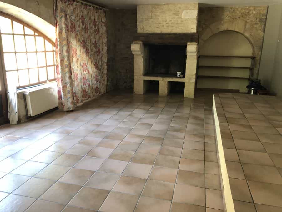 Rumah di Blanquefort-sur-Briolance, Nouvelle-Aquitaine 10725113