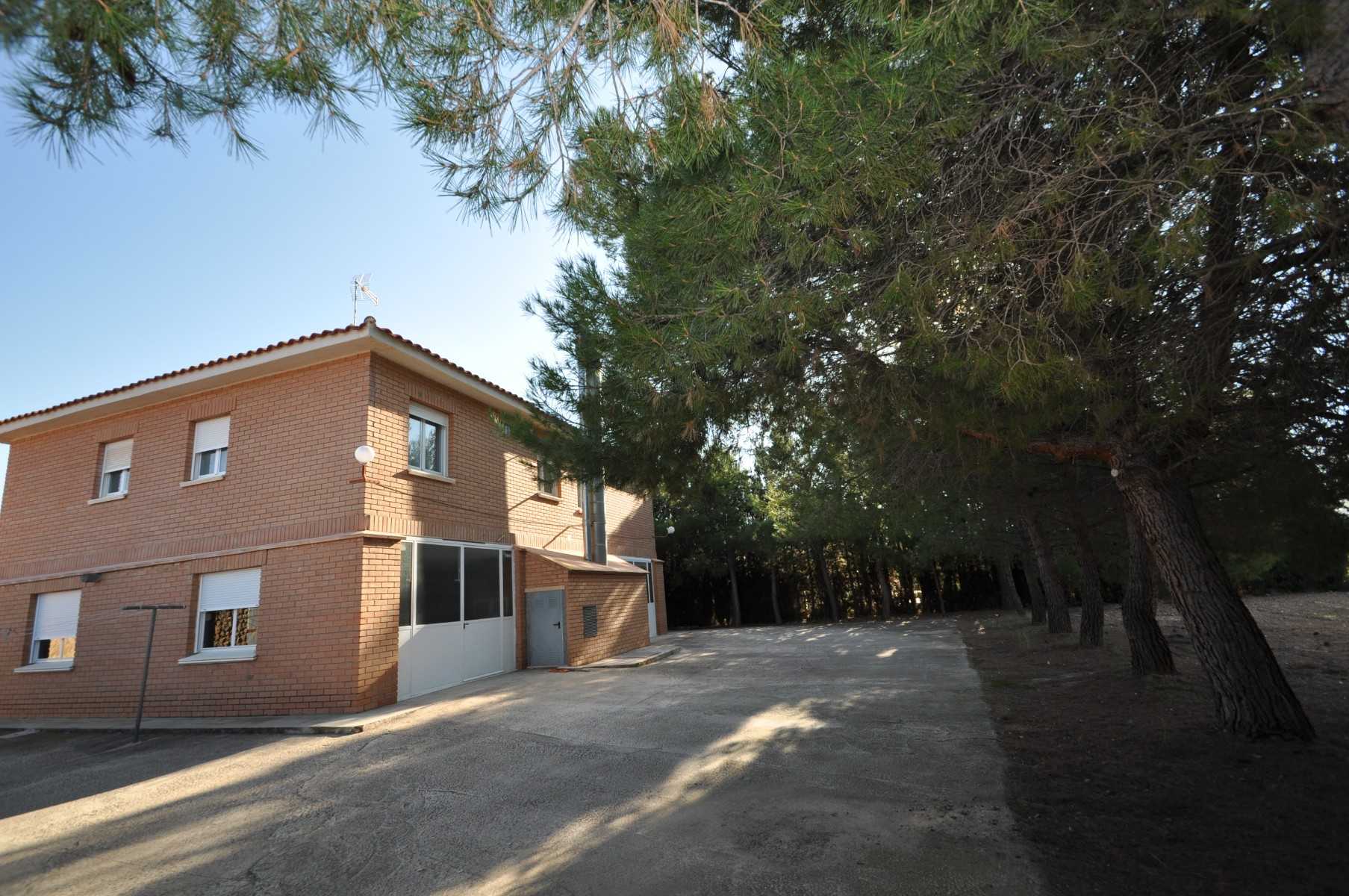 بيت في Yecla, Región de Murcia 10725291