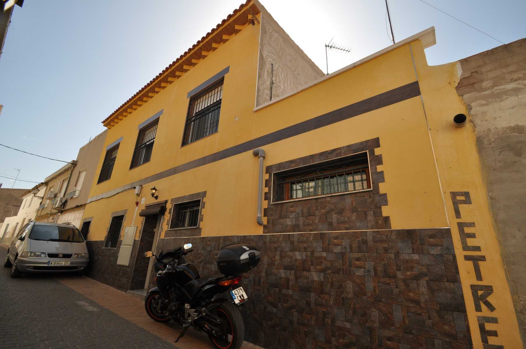 House in Elda, Valencia 10725411