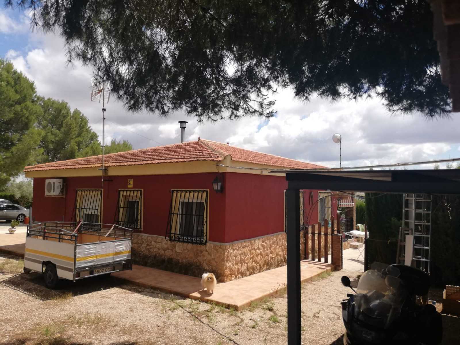 بيت في Yecla, Región de Murcia 10725468