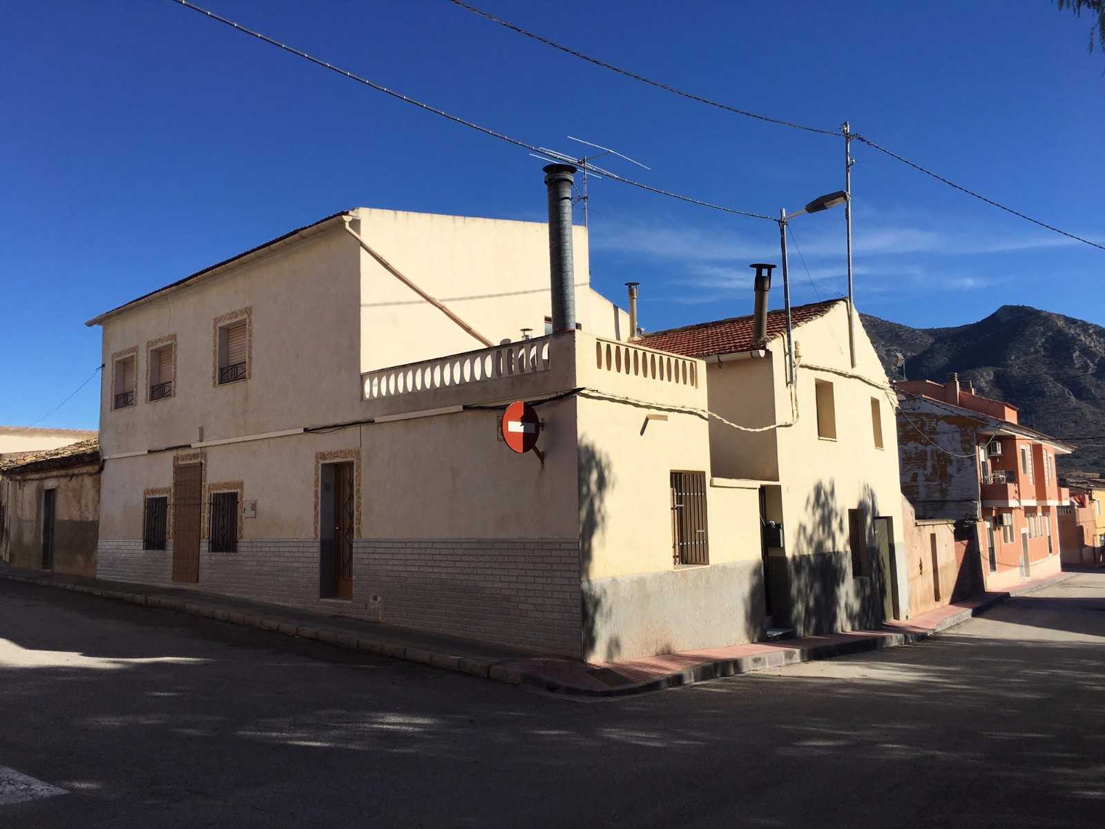 House in Alguena, Valencia 10725474