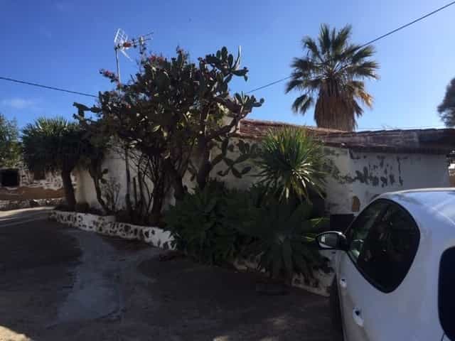 жилой дом в Granadilla, Canarias 10725765
