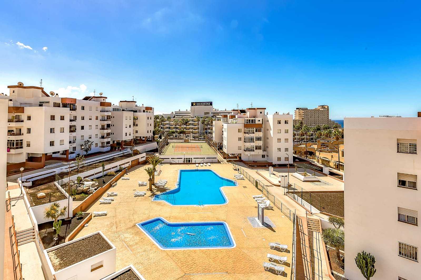 Condominium in El Guincho, Canarische eilanden 10725868