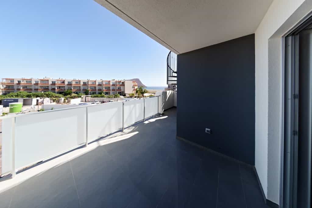 Condominium in Vicacaro, Canary Islands 10726127