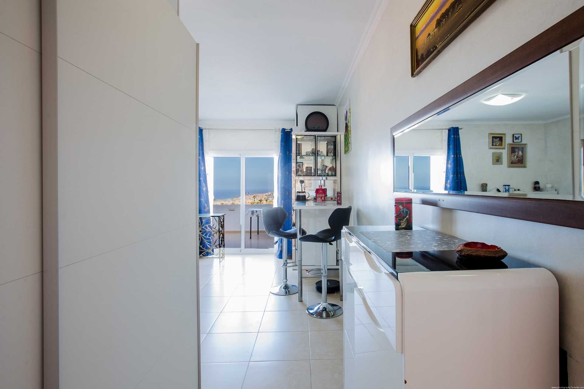 Condominium in El Guincho, Canarische eilanden 10726287