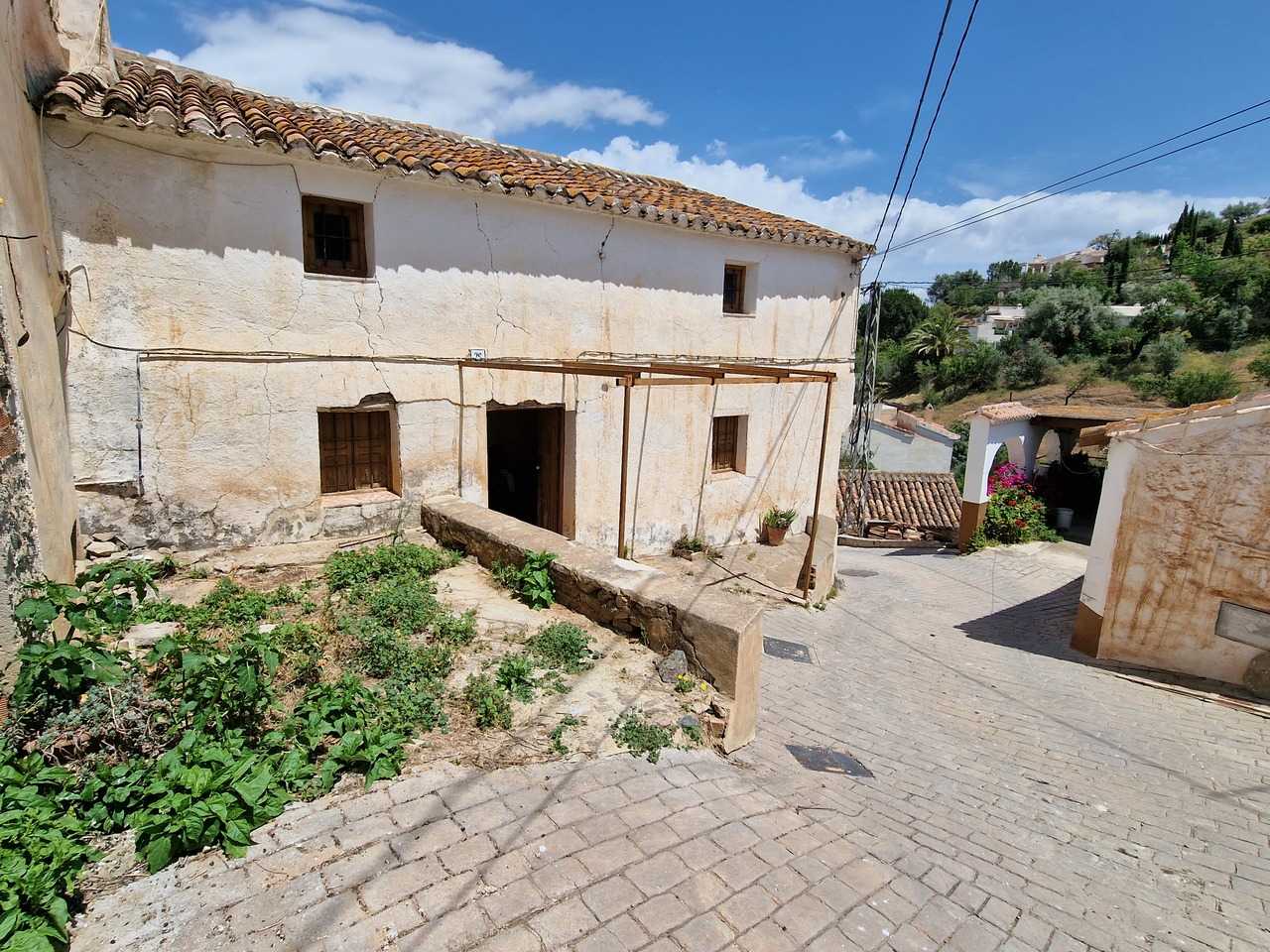 House in Benamargosa, Andalusia 10726470