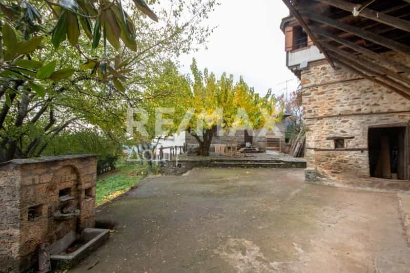 بيت في Agios Lavrentios,  10726513