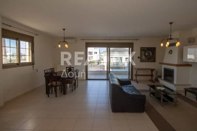 Condominium dans Volos,  10726533