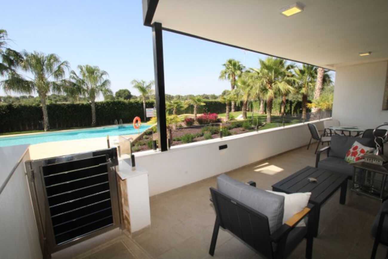 Condominium in Orihuela, Comunidad Valenciana 10726830