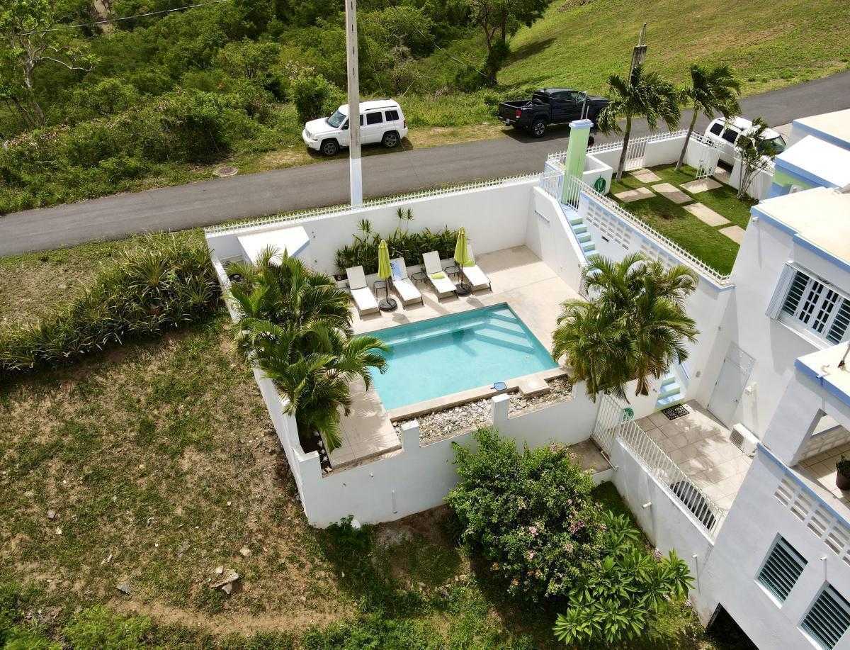 House in Vieques, Puerto Rico 10727126