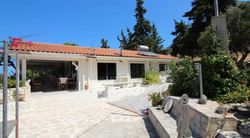 жилой дом в Нипос, Крити 10727803