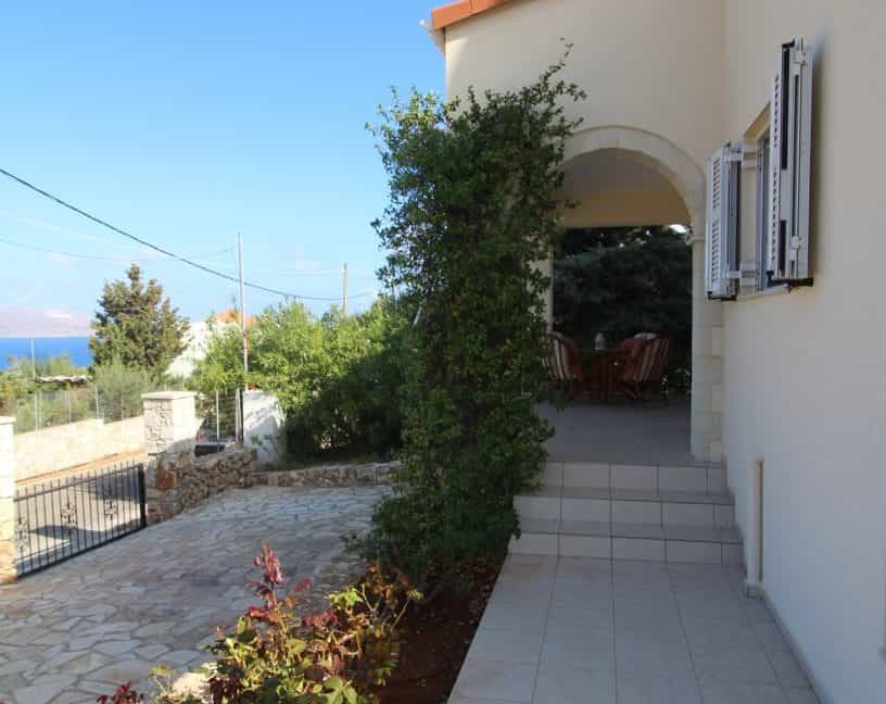 жилой дом в Нипос, Крити 10727832