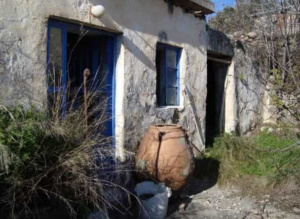 House in Platani, Kriti 10727928