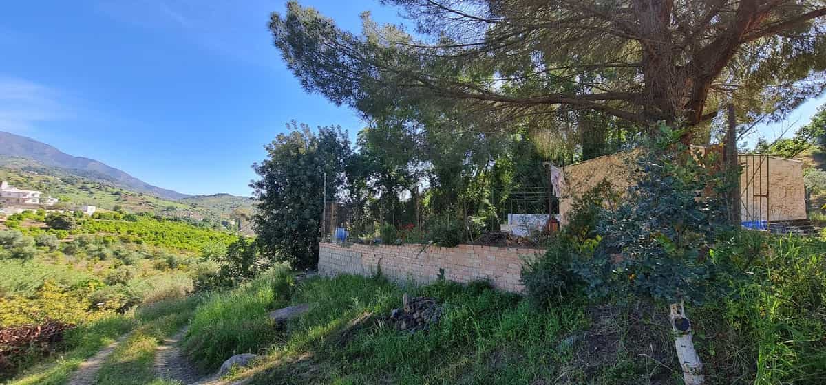 Land in Tolox, Andalusia 10728127