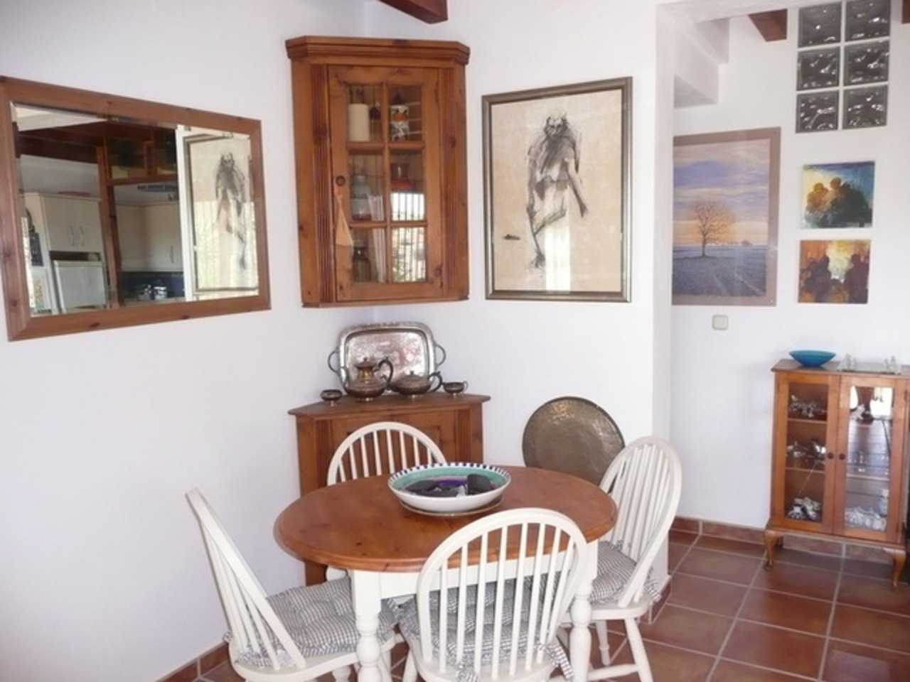 casa no Villanueva de la Concepción, Andaluzia 10728154