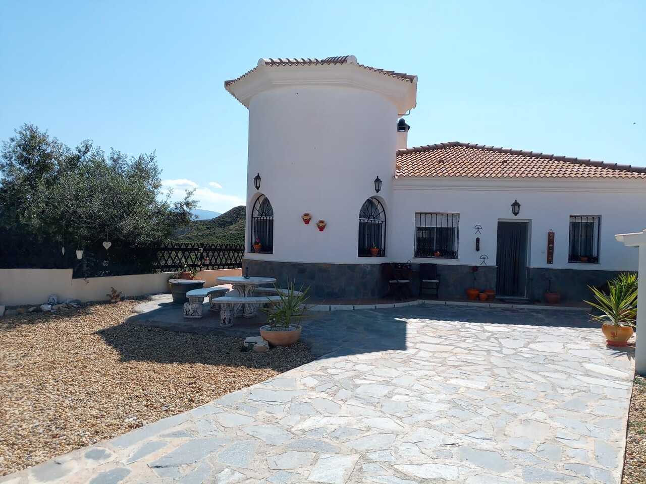 Rumah di Mazarulleque, Andalusia 10728215