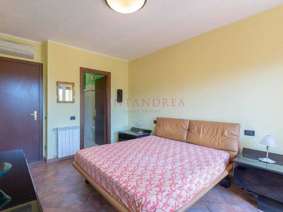 Condominium in , Tuscany 10728383