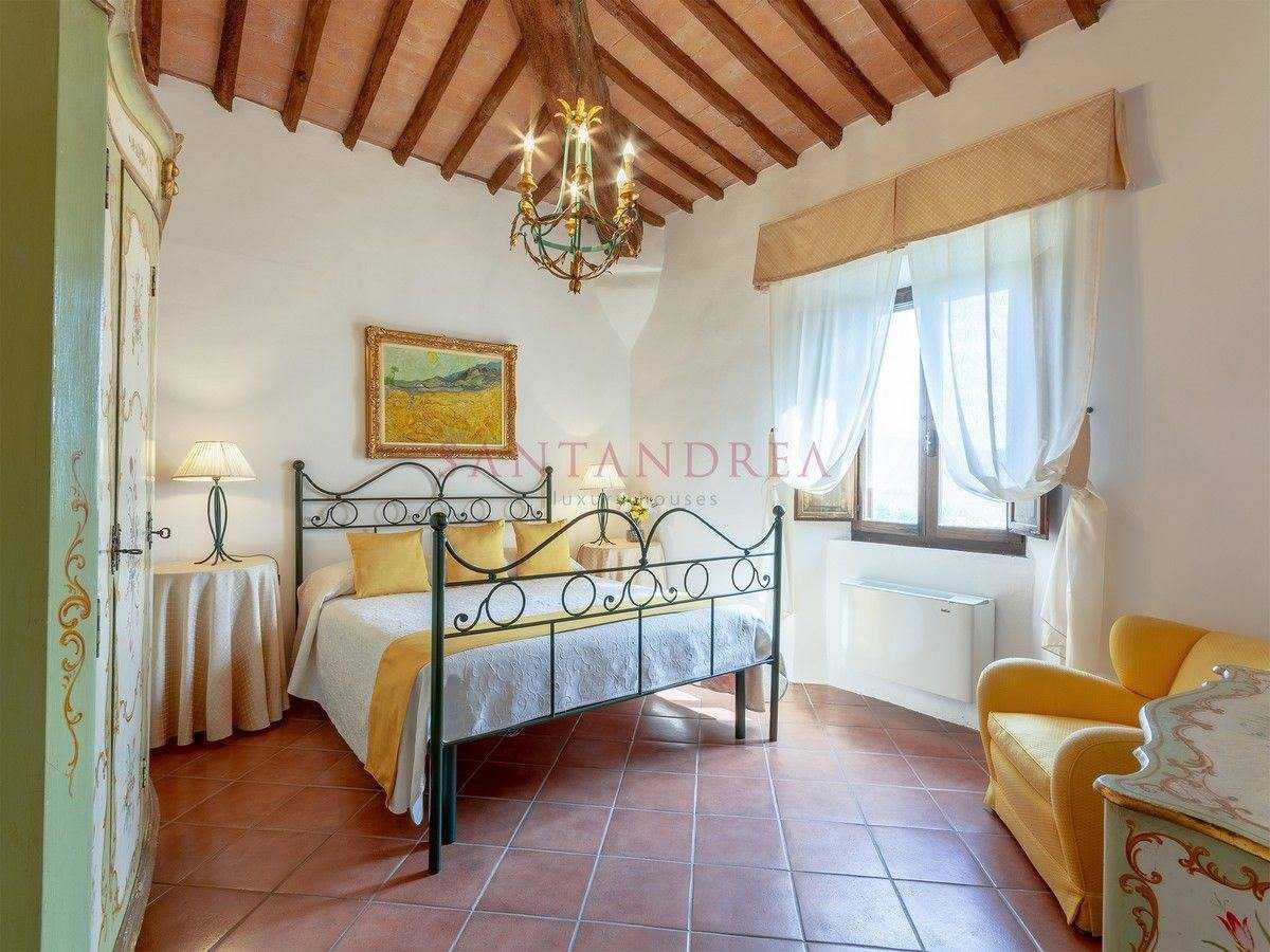 rumah dalam Monteroni d'Arbia, Toscana 10728389