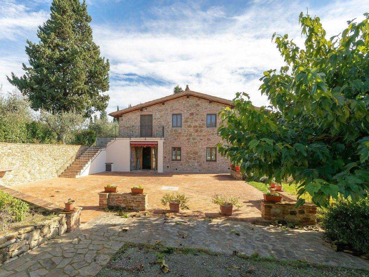 House in Certaldo, Tuscany 10728392