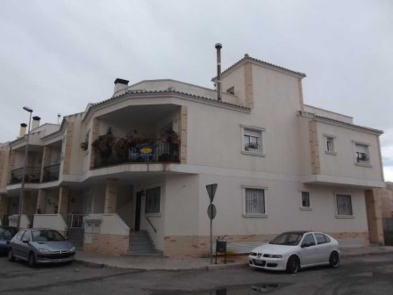 Condominium in Las Bovedas, Valencia 10728840