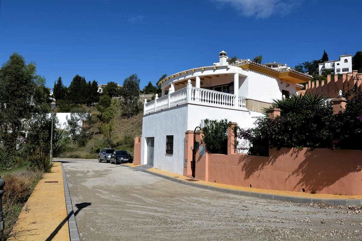 Hus i Alcaucin, Andalusien 10729303