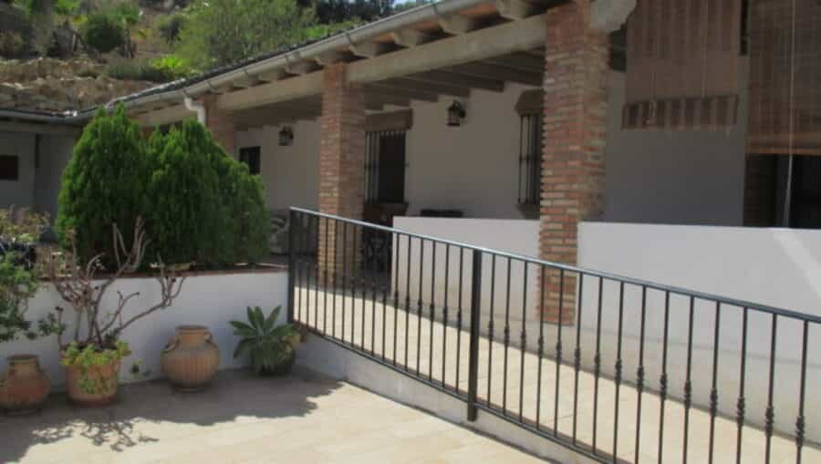 بيت في Álora, Andalucía 10729468
