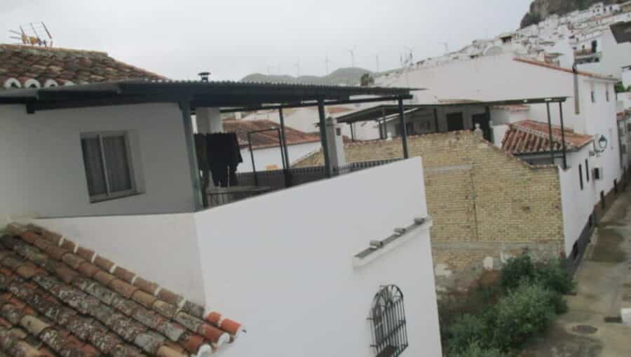 жилой дом в Ardales, Andalucía 10729826