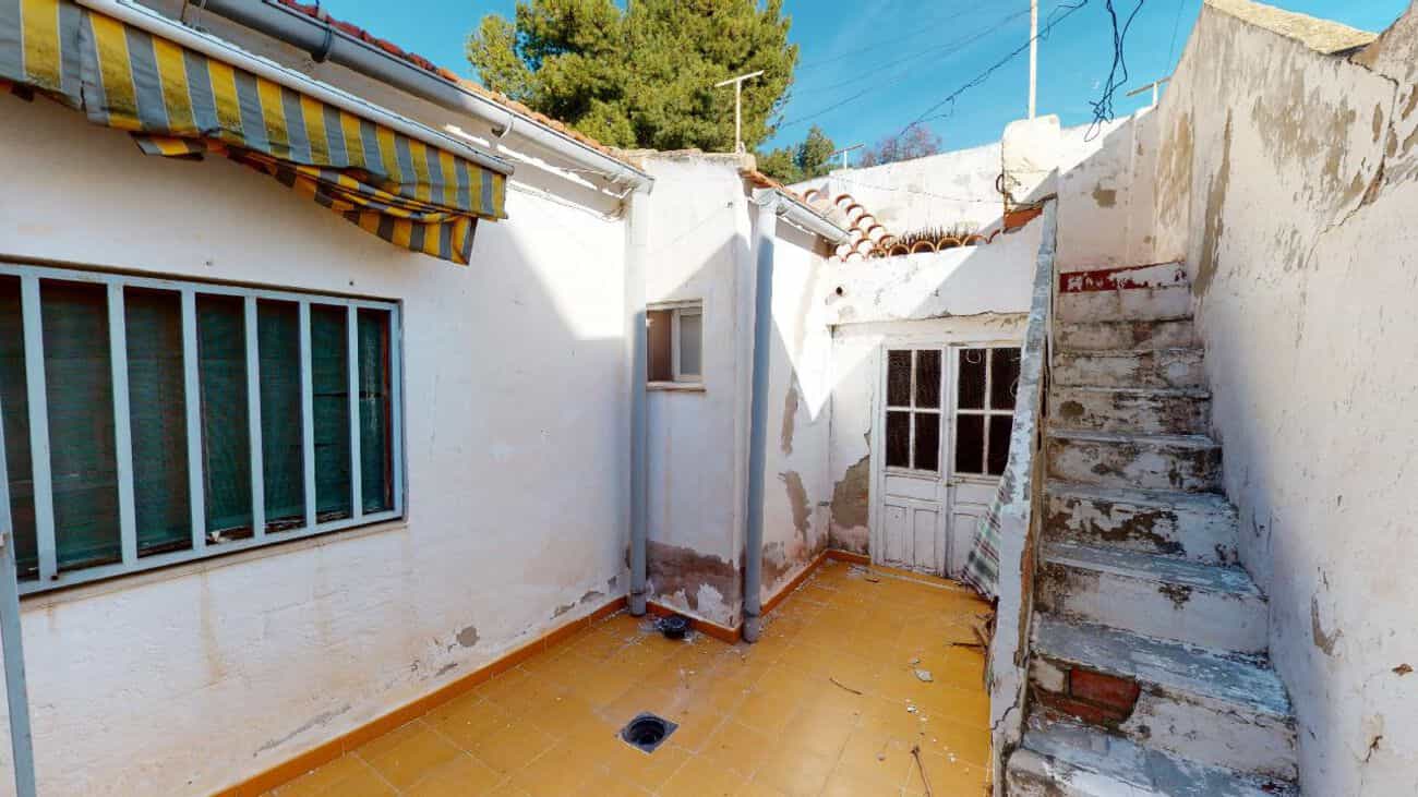 House in Monòver, Comunidad Valenciana 10730061