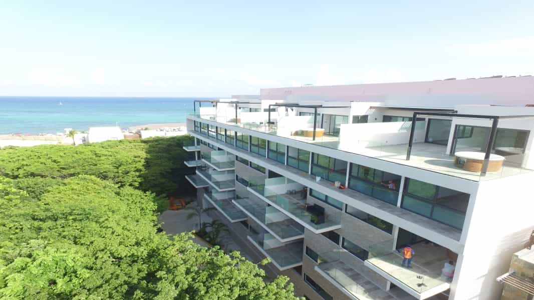 Condominium in Playa del Carmen, Quintana Roo 10730117