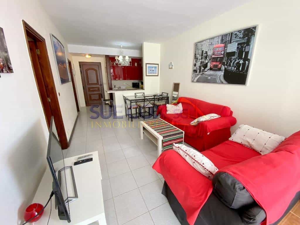 公寓 在 阿雷西费, 加那利群岛 10730135